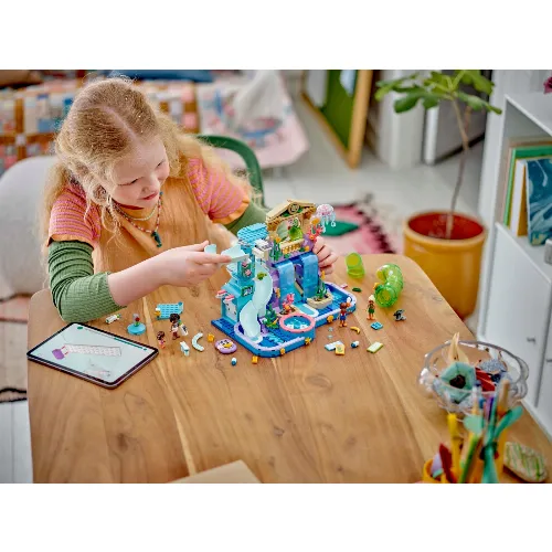LEGO Friends 42630 - Vattenparken Heartlake City
