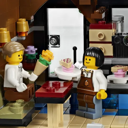 LEGO Creator Expert 10255 - Stora torget