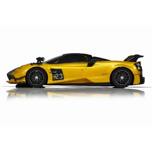 SCALEXTRIC Pagani Huayra BC Roadster 1:32, yellow