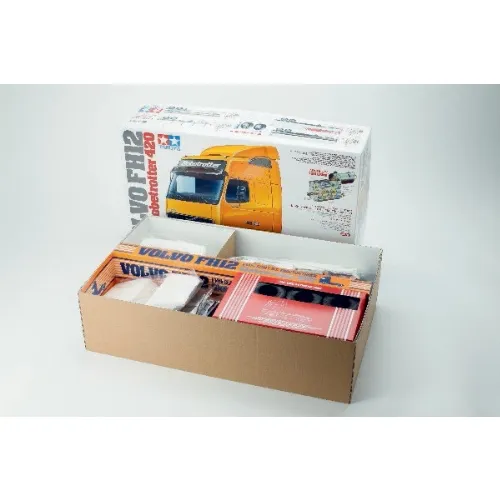 TAMIYA 1/14 VOLVO FH 12 GLOBETROTTER 420